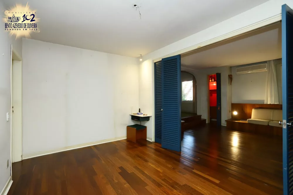 Casa, 3 quartos, 221 m² - Foto 4
