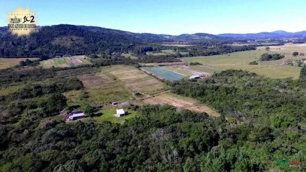 Sítio, 1 quarto, 26 hectares - Foto 5