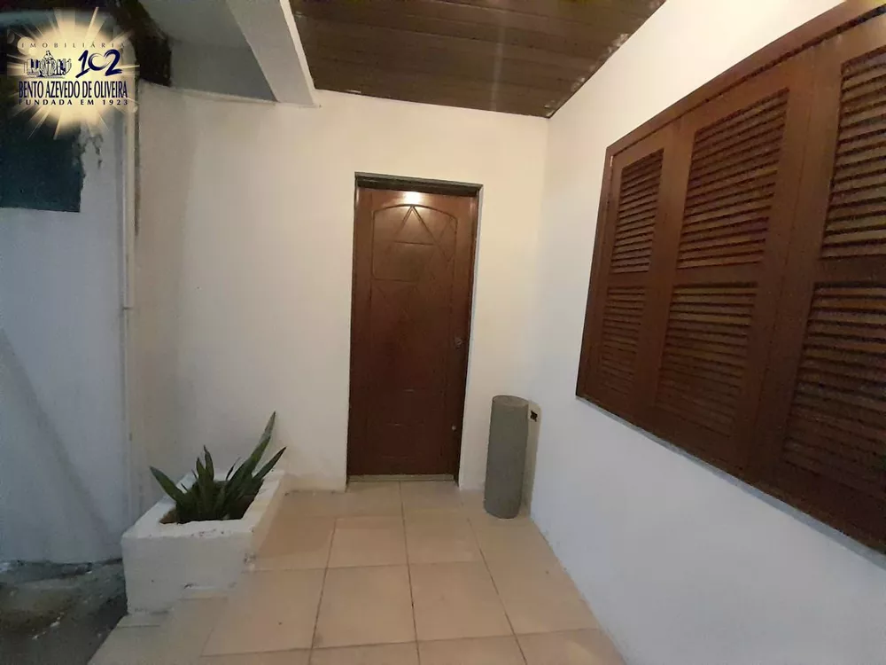 Casa, 4 quartos, 193 m² - Foto 2