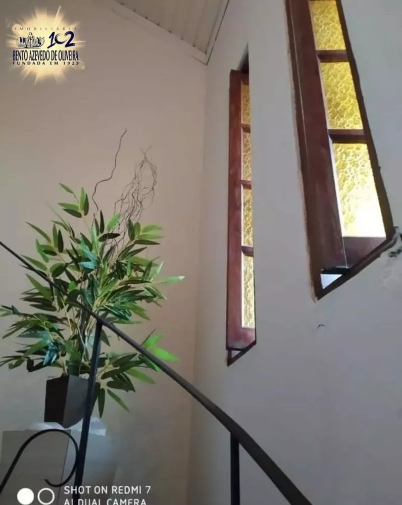 Casa, 4 quartos, 193 m² - Foto 1