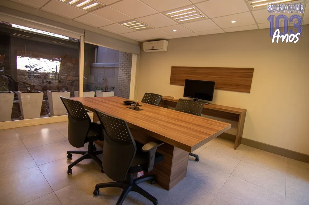 Casa, 3 quartos, 224 m² - Foto 1