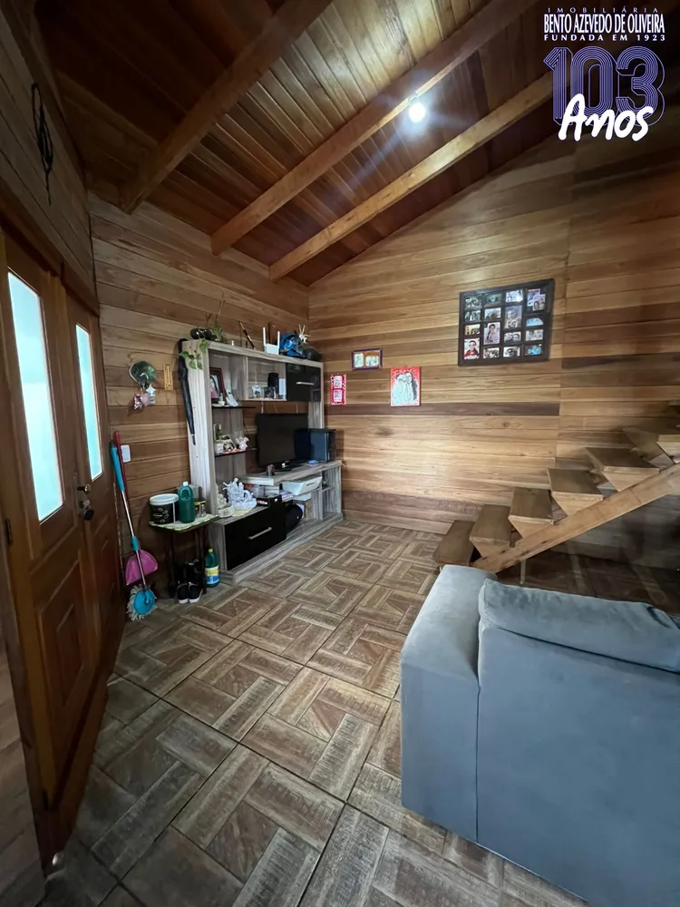 Casa, 2 quartos, 330 m² - Foto 1