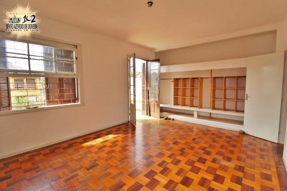 Casa, 4 quartos, 250 m² - Foto 1