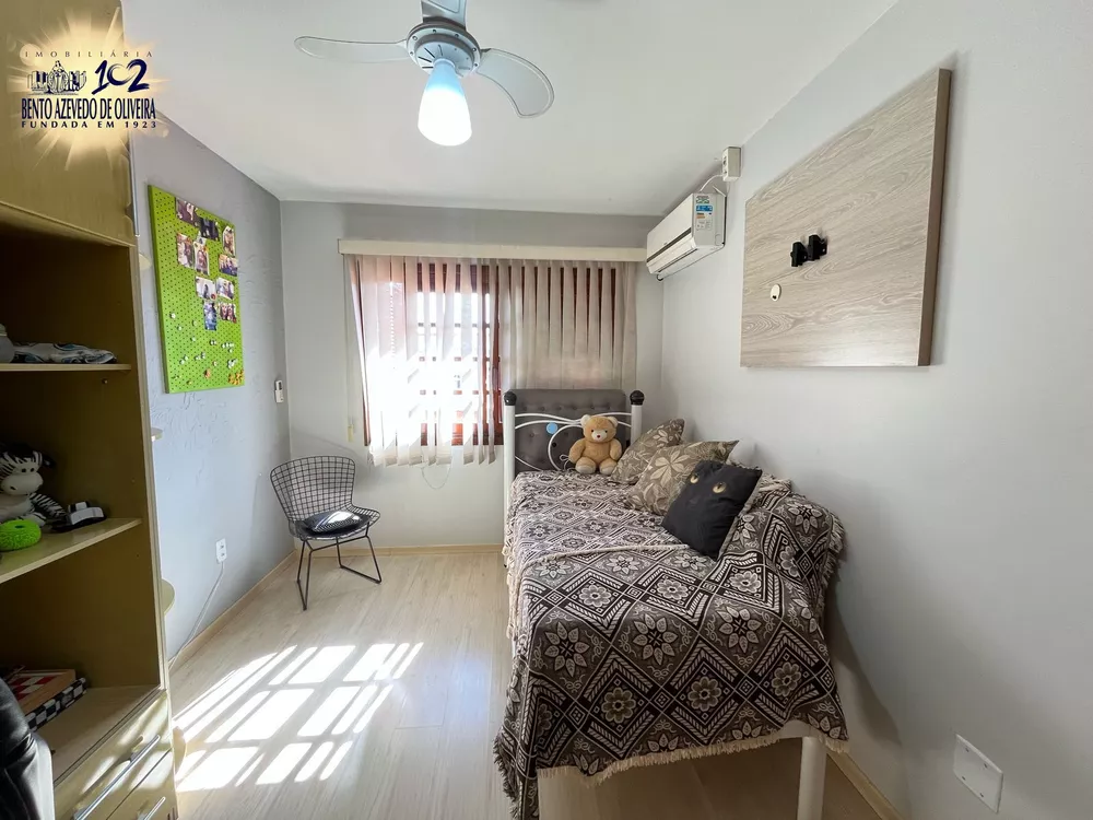 Casa, 4 quartos, 227 m² - Foto 3