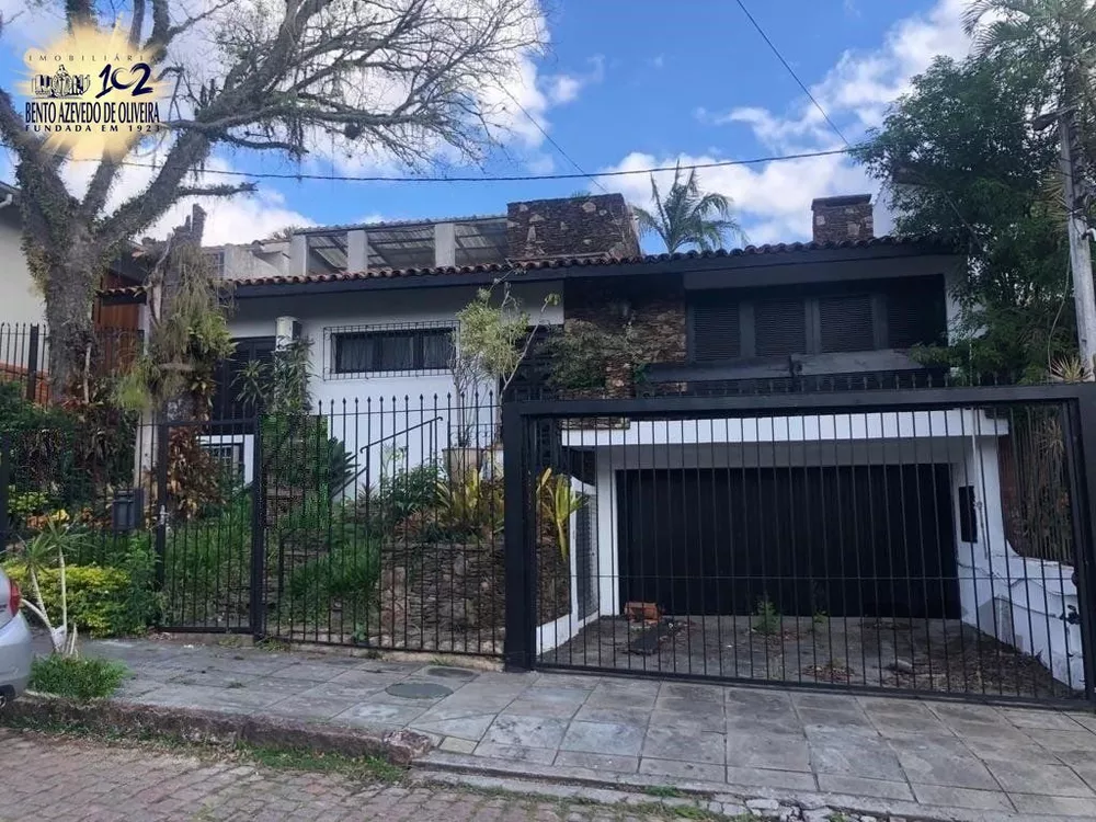 Casa, 4 quartos, 308 m² - Foto 1