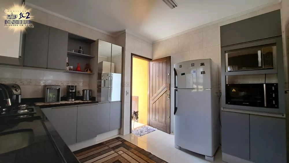 Casa, 2 quartos, 273 m² - Foto 8