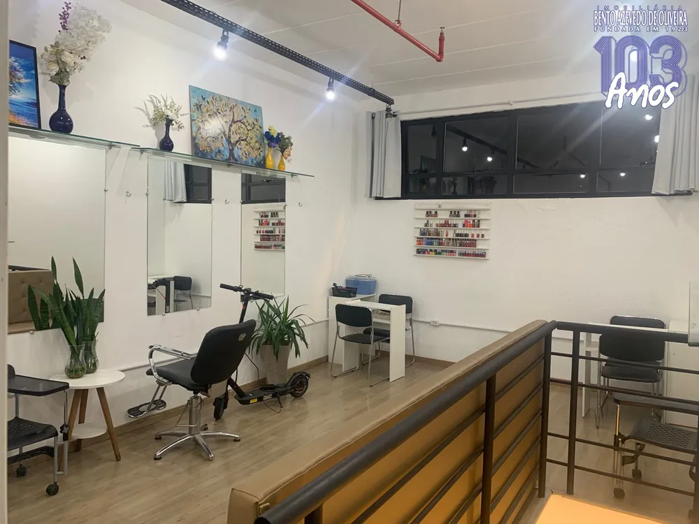 Cobertura, 3 quartos, 223 m² - Foto 2