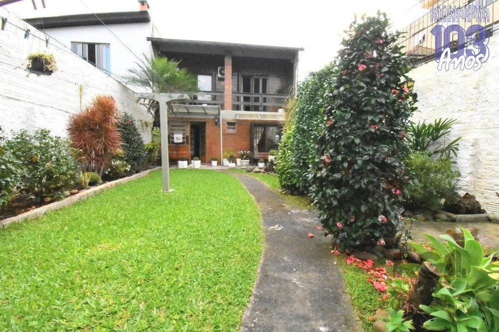 Casa, 5 quartos, 290 m² - Foto 2