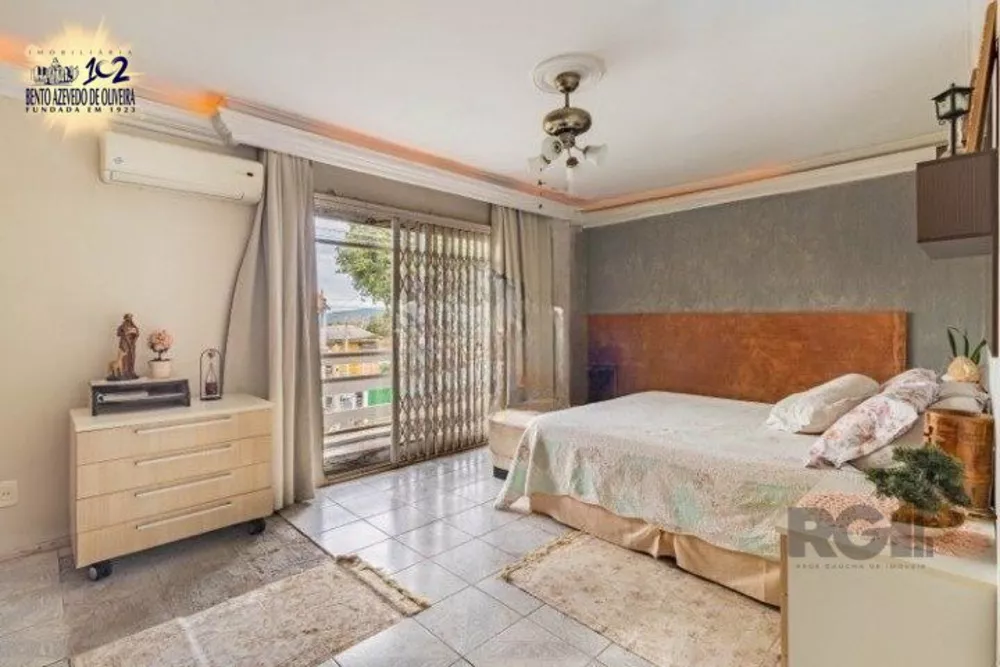 Casa, 3 quartos, 242 m² - Foto 1