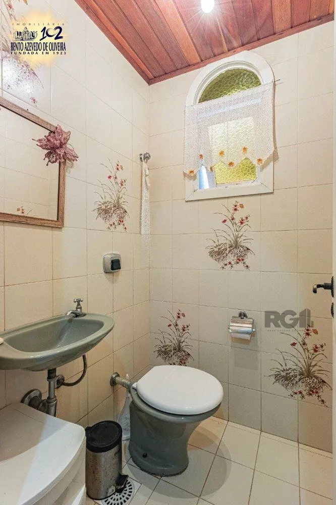 Casa, 3 quartos, 242 m² - Foto 2