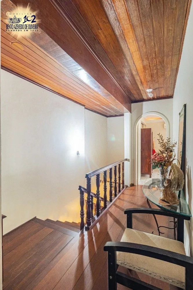 Casa, 3 quartos, 242 m² - Foto 8