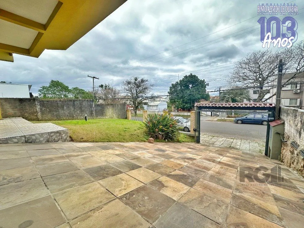 Casa, 3 quartos, 255 m² - Foto 1