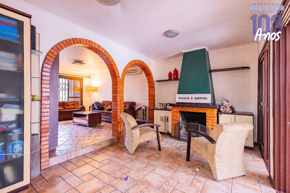 Casa, 3 quartos, 173 m² - Foto 1