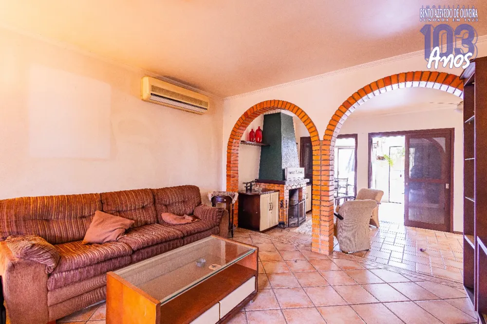Casa, 3 quartos, 173 m² - Foto 2