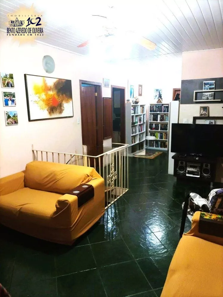 Casa, 4 quartos, 252 m² - Foto 2