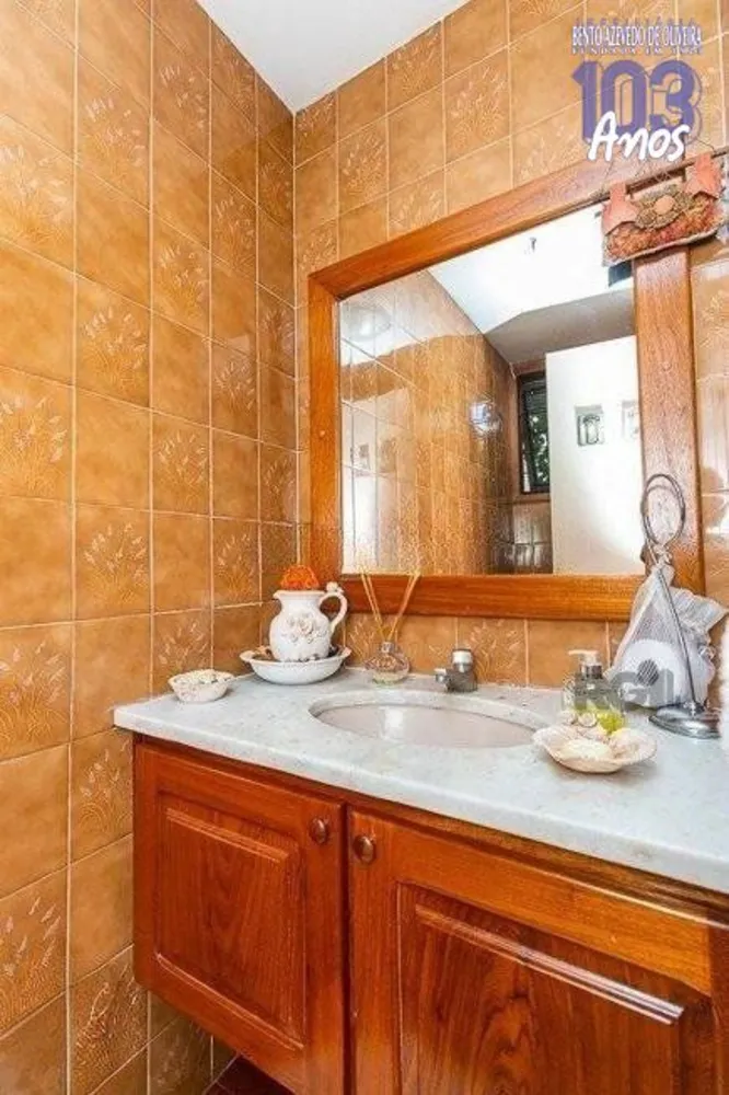 Casa, 4 quartos, 235 m² - Foto 1