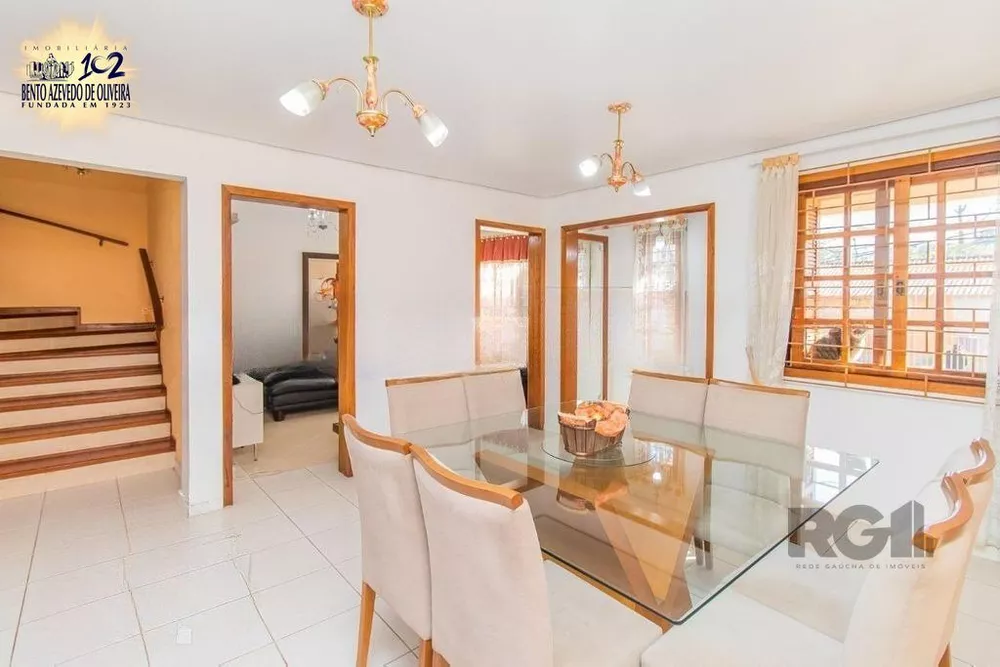 Casa, 4 quartos, 189 m² - Foto 1