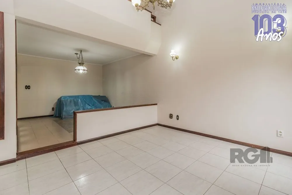 Casa, 5 quartos, 287 m² - Foto 1