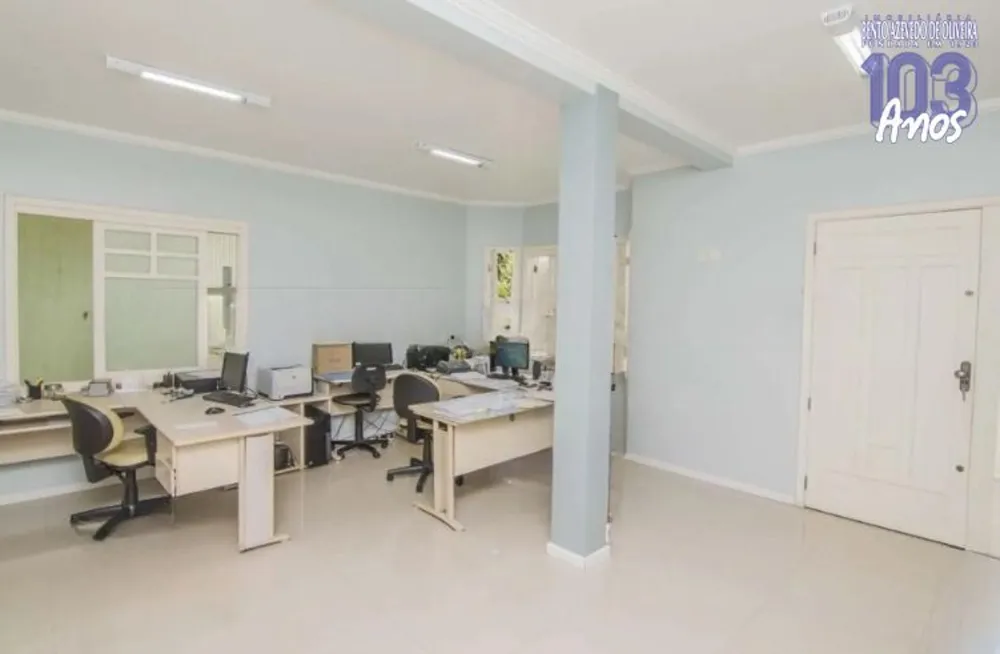 Casa, 4 quartos, 326 m² - Foto 1