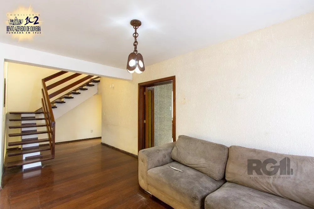 Casa, 3 quartos, 205 m² - Foto 1