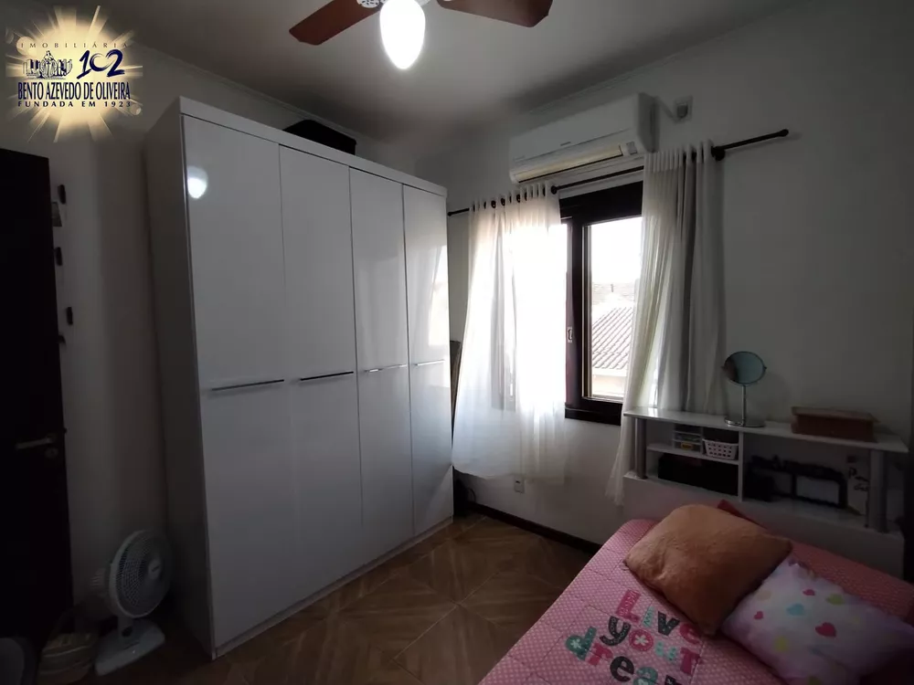 Casa, 4 quartos, 90 m² - Foto 1