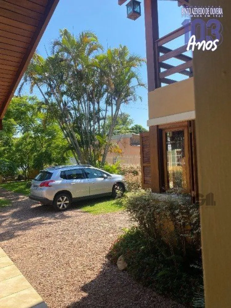 Casa, 3 quartos, 258 m² - Foto 1