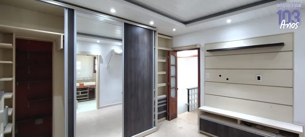 Casa, 4 quartos, 250 m² - Foto 8