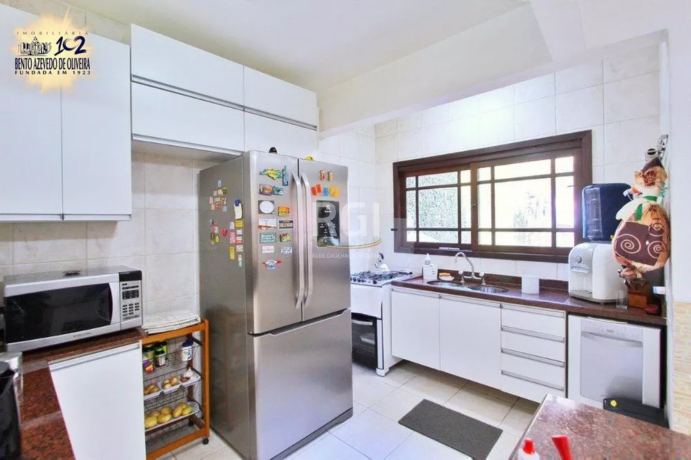 Casa, 5 quartos, 260 m² - Foto 1