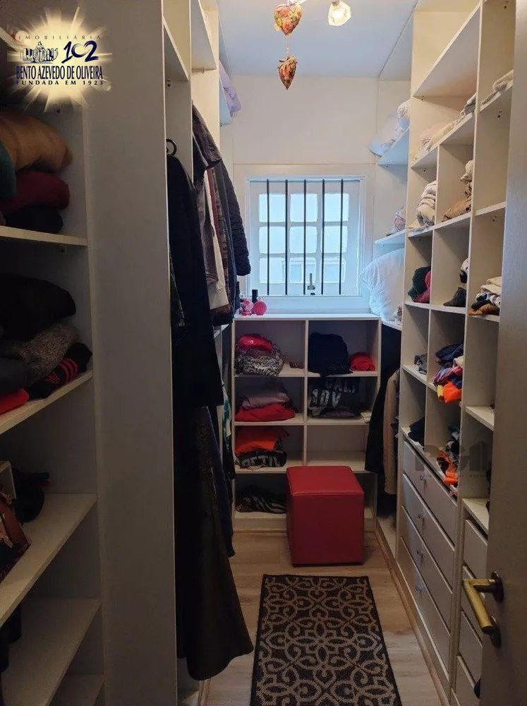 Casa, 3 quartos, 307 m² - Foto 1