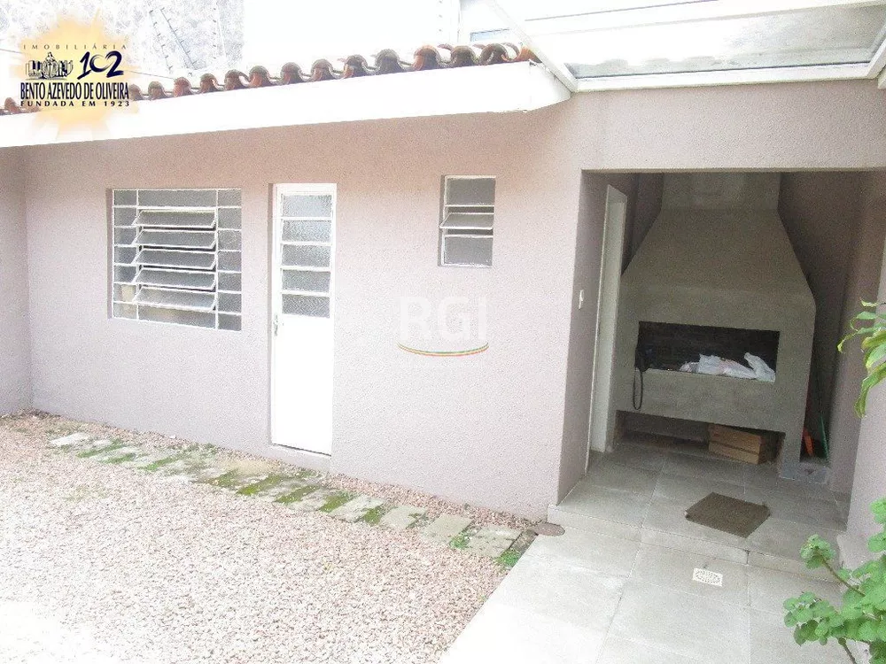 Casa, 4 quartos, 227 m² - Foto 2