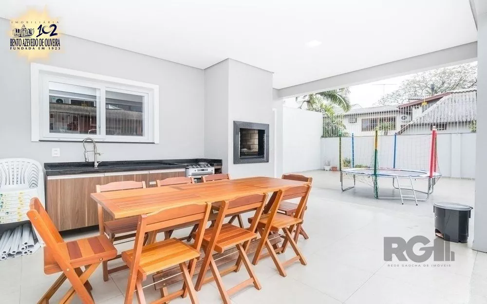 Casa, 4 quartos, 254 m² - Foto 2