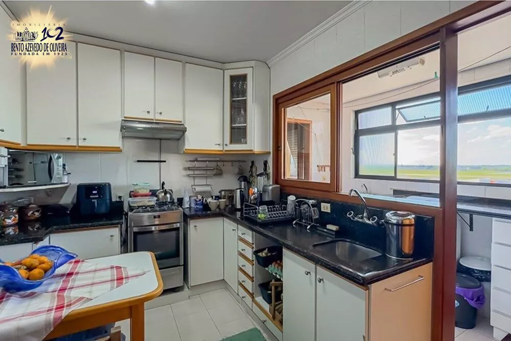 Apartamento, 3 quartos, 123 m² - Foto 2