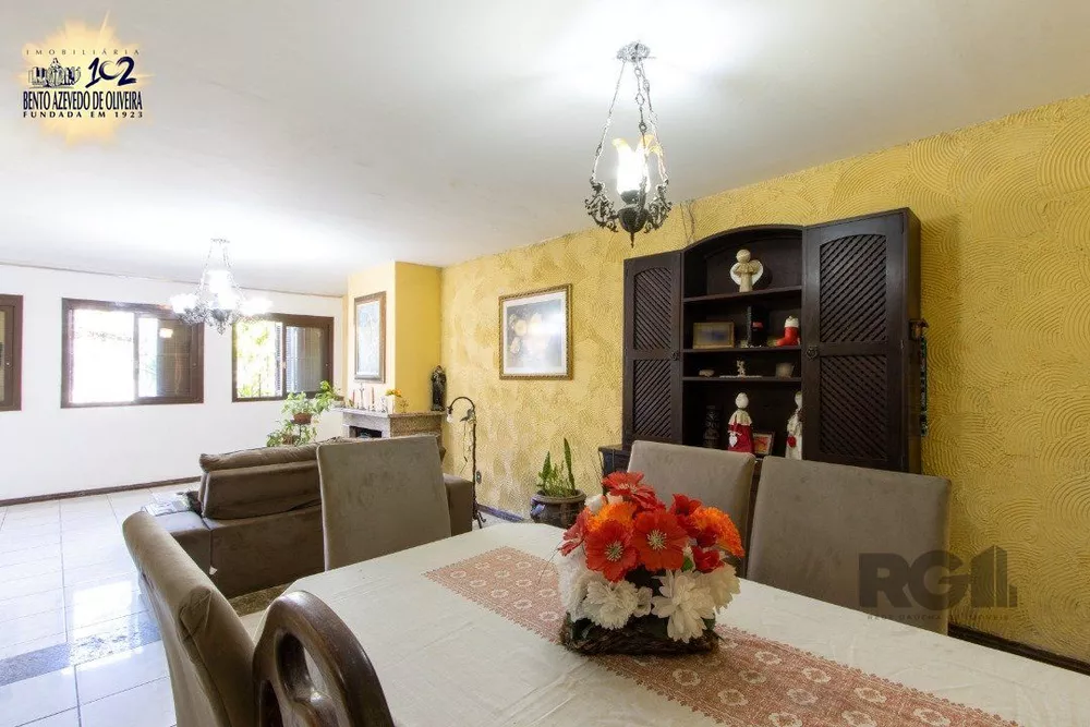 Sobrado, 3 quartos, 180 m² - Foto 1