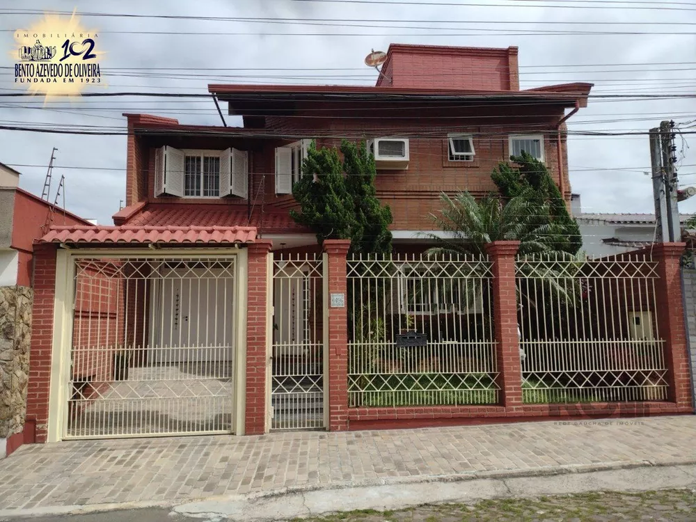 Sobrado, 4 quartos, 390 m² - Foto 1