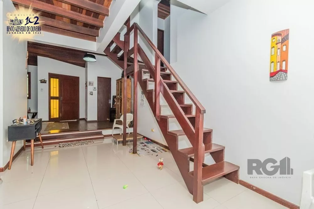 Casa, 3 quartos, 207 m² - Foto 1