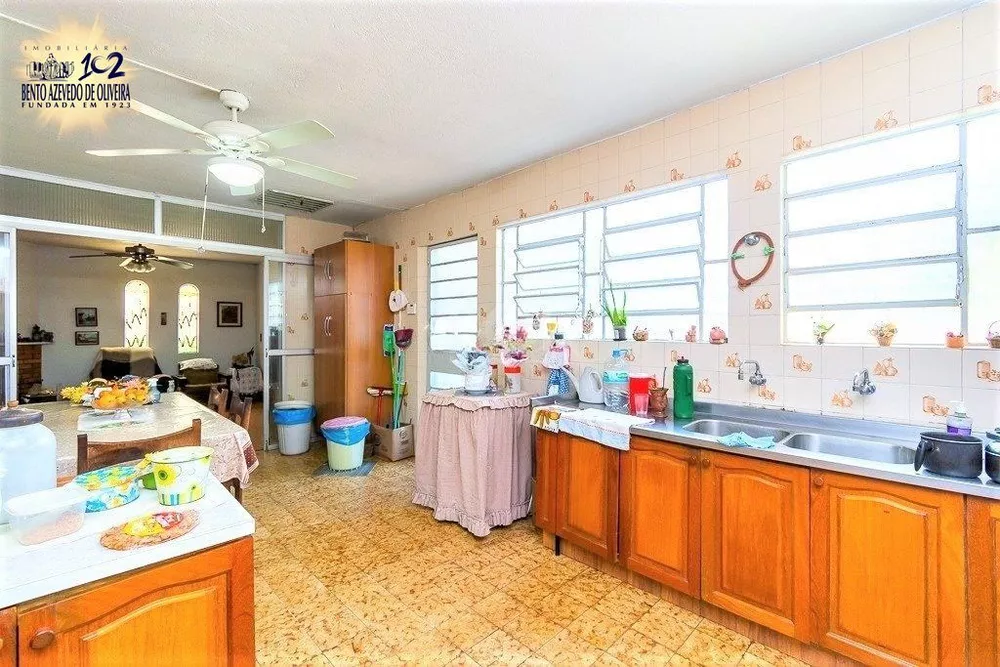 Casa, 4 quartos, 215 m² - Foto 2