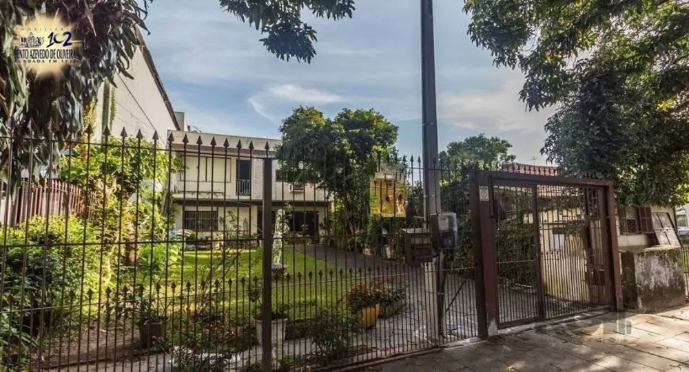 Casa, 5 quartos, 250 m² - Foto 1