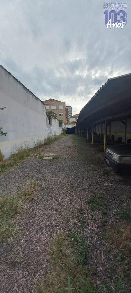 Terreno, 301 m² - Foto 1