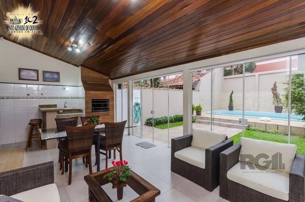 Casa, 3 quartos, 379 m² - Foto 1