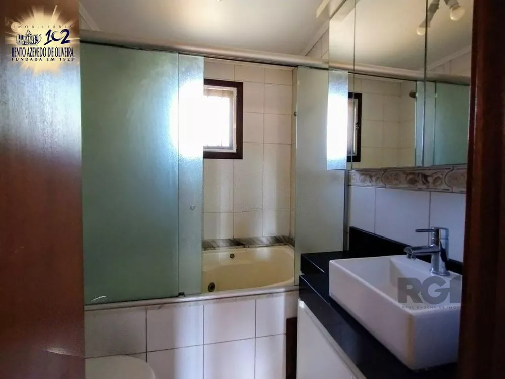 Casa, 3 quartos, 193 m² - Foto 1