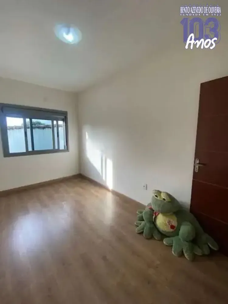 Casa, 4 quartos, 300 m² - Foto 1