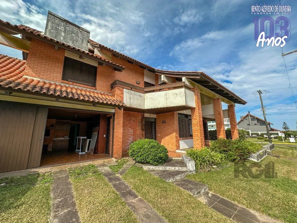 Casa, 5 quartos, 326 m² - Foto 1