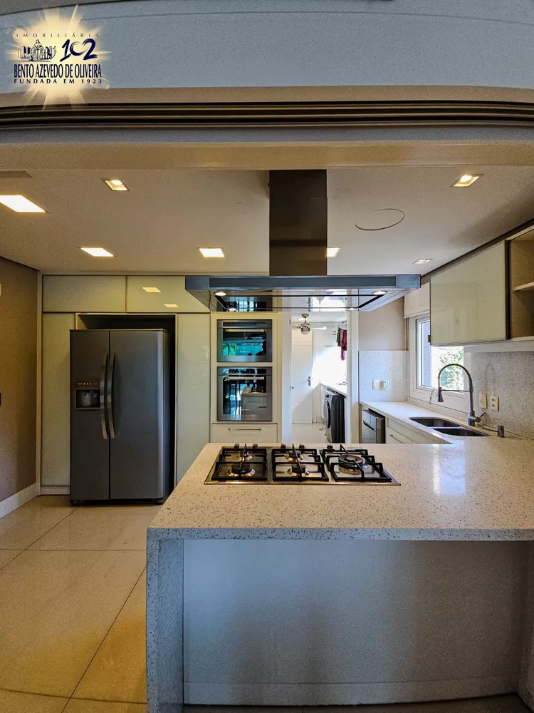 Apartamento, 3 quartos, 202 m² - Foto 2