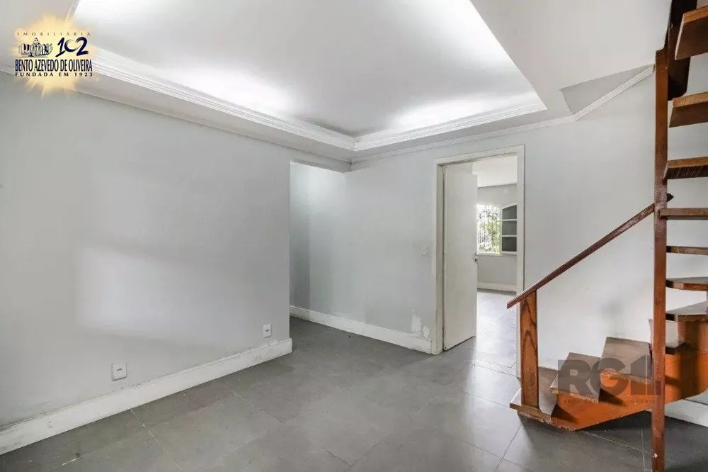 Casa, 3 quartos, 286 m² - Foto 2