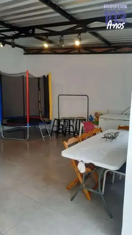 Casa, 3 quartos, 158 m² - Foto 4