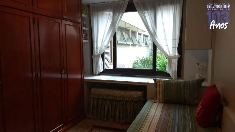 Apartamento, 3 quartos, 121 m² - Foto 2