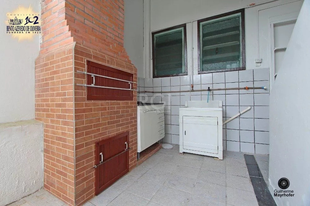 Casa, 4 quartos, 233 m² - Foto 1