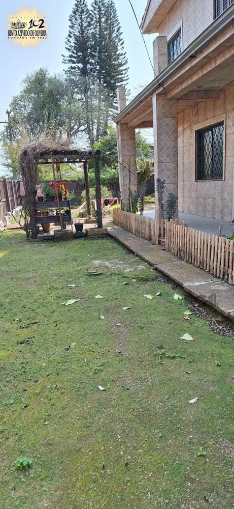 Casa, 4 quartos, 136 m² - Foto 1