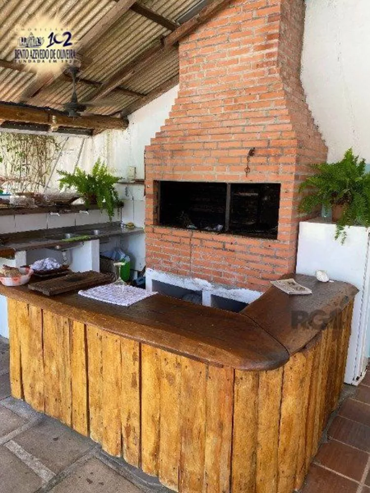 Casa, 3 quartos, 258 m² - Foto 2