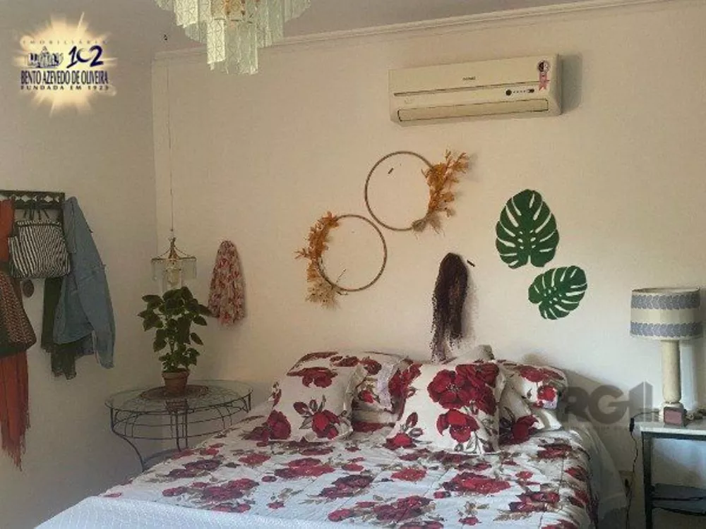 Casa, 3 quartos, 258 m² - Foto 1